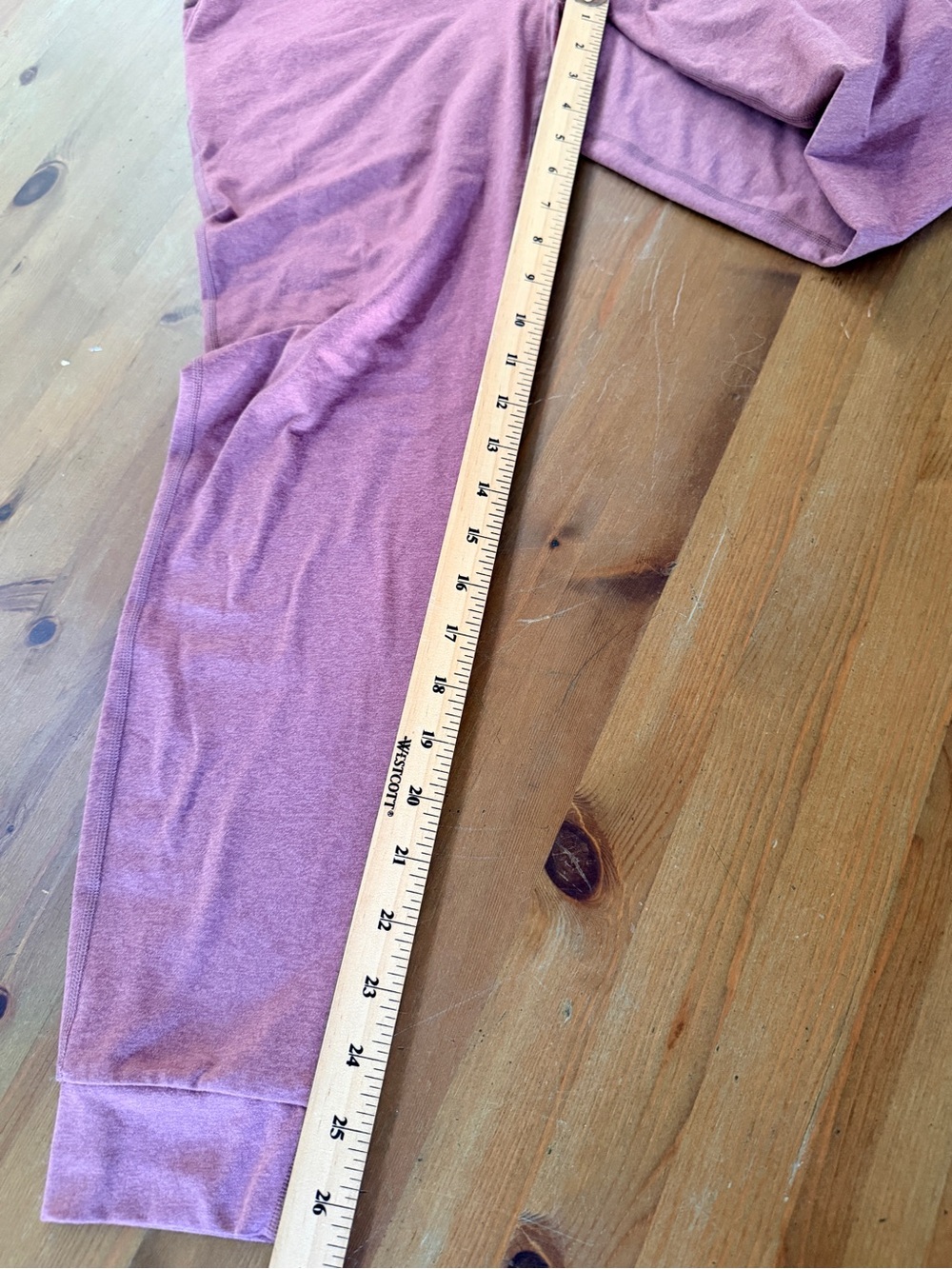 Vuori Women's Small Dusty Rose Pink Performance Joggers DteamKnit Drawstring - Picture 9 of 14